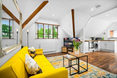 Stylish Apartment - Parking - Terrace - Wolverhampton