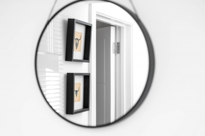 Stylish Apartment - Netflix - On Street Parking 1