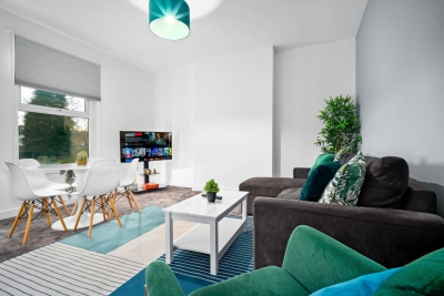 Stylish Apartment - Netflix - On Street Parking