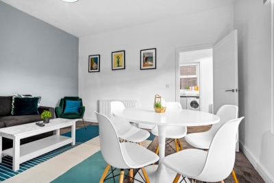 Stylish Apartment - Netflix - On Street Parking