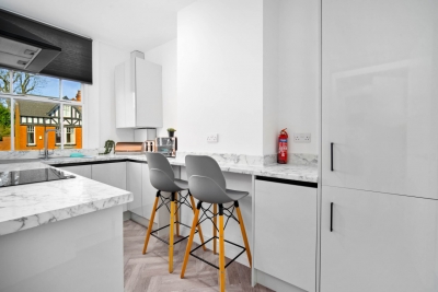 Stylish Apartment - Netflix - On Street Parking
