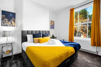Stylish Apartment - Netflix - On Street Parking