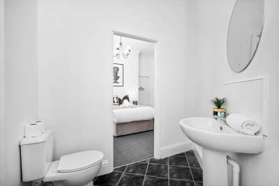 Stylish Apartment - Fast WiFi - Wolverhampton