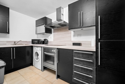 Stylish Apartment - Jewellery Quarter - Parking & Balcony