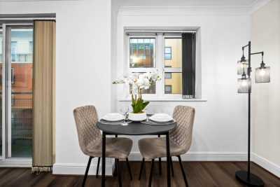 Stylish Apartment - Jewellery Quarter - Parking & Balcony