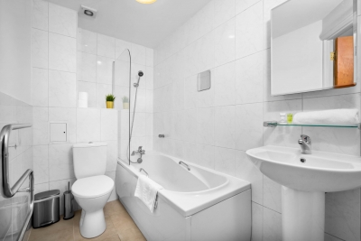 Stylish Apartment - Jewellery Quarter - Parking & Balcony
