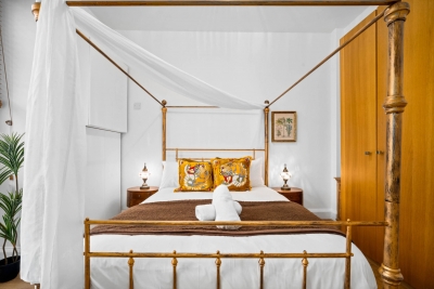 Cozy Two Bedroom Apartment - 2 Parking Spaces - Balcony