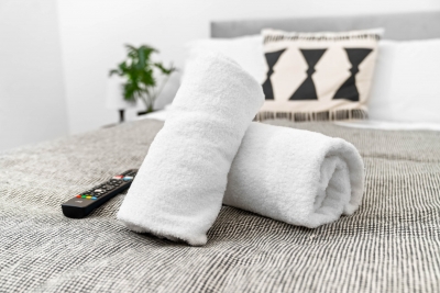 Modern 2 Bedroom Apartment - Free Netflix - Bedroom Tv  - Wolverhampton Centre
