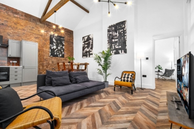 Stylish 2 Bedroom Apartment - Netflix - Wolverhampton Centre