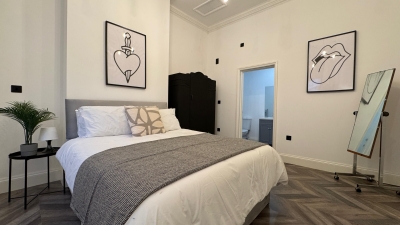 Stylish 2 Bedroom Apartment - Netflix - Wolverhampton Centre