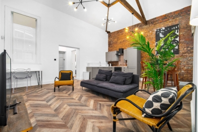 Stylish 2 Bedroom Apartment - Netflix - Wolverhampton Centre