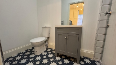 Stylish 2 Bedroom Apartment - Netflix - Wolverhampton Centre