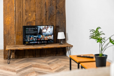 Stylish 2 Bedroom Apartment - Netflix - Wolverhampton Centre