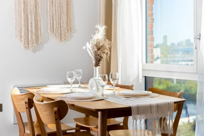 Luxury 2 Bedroom Apartment - Juliet Balcony
