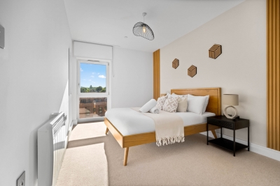 Stylish 2 Bedroom Apartment - Balcony - Fast WiFi