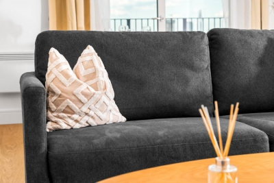 Stylish 2 Bedroom Apartment * Balcony * Fast Wi-Fi