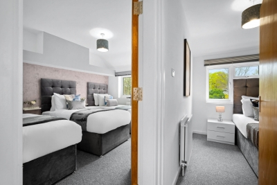 Modern Four Bedroom House - Garden - Parking - Great Barr