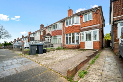 Modern Four Bedroom House - Garden - Parking - Great Barr