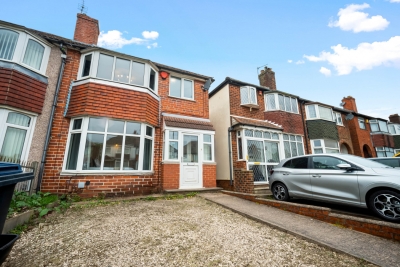 Modern Four Bedroom House - Garden - Parking - Great Barr