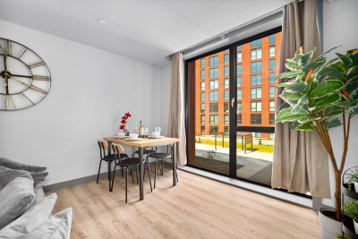 Elegant Two Bedroom Apartment - Fast WiFi - Netflix - Jewellery Quarter