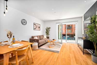Modern Apartment - Balcony - Fast WiFi - Netflix