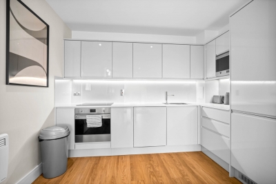 Stylish Apartment - Balcony - Fast WiFi - Netflix