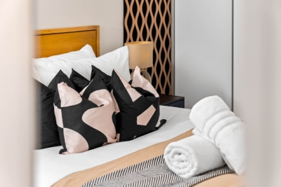 Stylish Apartment - Balcony - Fast WiFi - Netflix