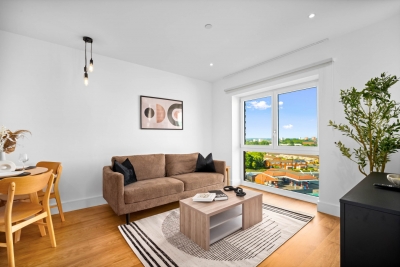 Modern Apartment * Balcony * Canal Views * Netflix