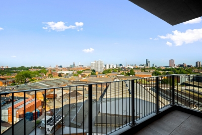 Modern Apartment * Balcony * Canal Views * Netflix