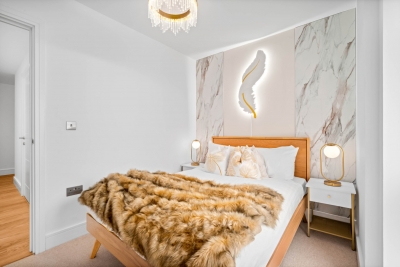 Modern Apartment * 2 Bedroom * Balcony* Parking