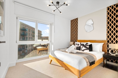 Luxury 2 Bedroom with Balcony - Fast Wi-Fi - Netflix