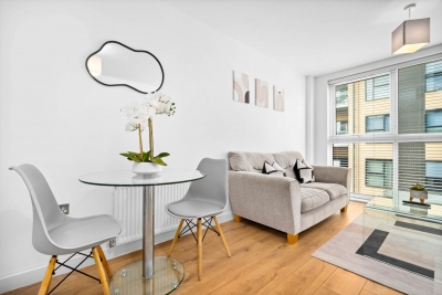 Stylish JQ Apartment - Smart TV - WIFI - Centre