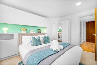 Luxury Apartment - City Centre - Parking - Balcony