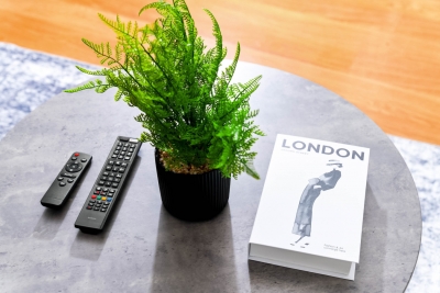 City Centre Apartment - Balcony - On Street Parking - Smart Tv & Neflix