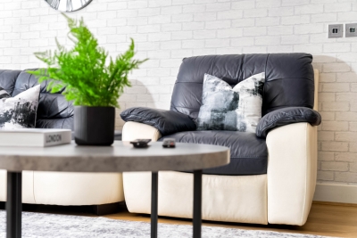 City Centre Apartment - Balcony - On Street Parking - Smart Tv & Neflix