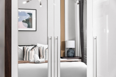City Centre Apartment - Balcony - On Street Parking - Smart Tv & Neflix