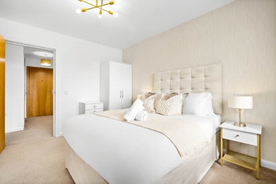 Stylish Two Bedroom Apartment - City Centre - Netflix