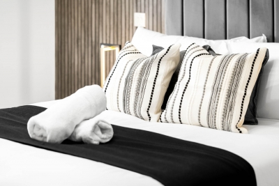 Stylish Two Bedroom Apartment - City Centre - Netflix