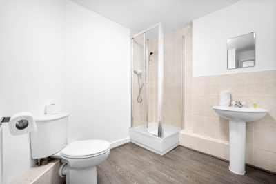 Luxury Apartment - Sleeps 4 - City Centre - Parking