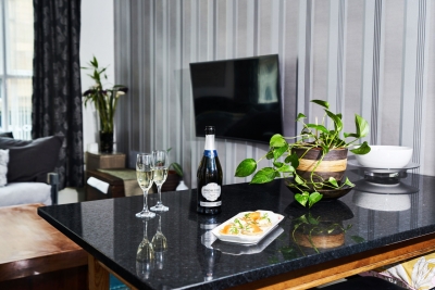 Satori Luxury Apartment Northern Quarter sleeps 5