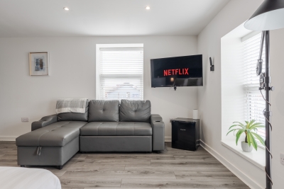 Regent Rd | Sofa Bed | Laundry Access | Parking