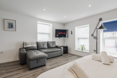 Regent Rd | Sofa Bed | Laundry Access | Parking