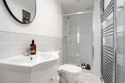 Regent Rd | Mini Fridge | Work Desk | Parking