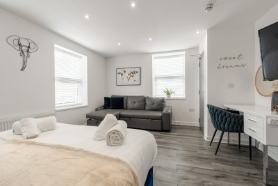 Regent Rd | Sofa Bed | Shared Lounge | Parking