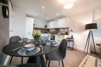 Brand New Luxury 2 Bedroom Apartment - Broad Street