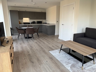 Central Birmingham Stay - Chic 2Bed2Bath Apartment