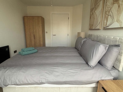 Central Birmingham Stay - Chic 2Bed2Bath Apartment