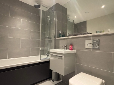Central Birmingham Stay - Chic 2Bed2Bath Apartment