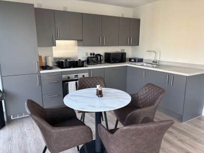 Central Birmingham Stay - Chic 2Bed2Bath Apartment