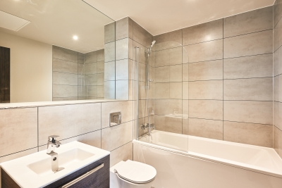 Chic Luxury Modern 1-Bed Apartment